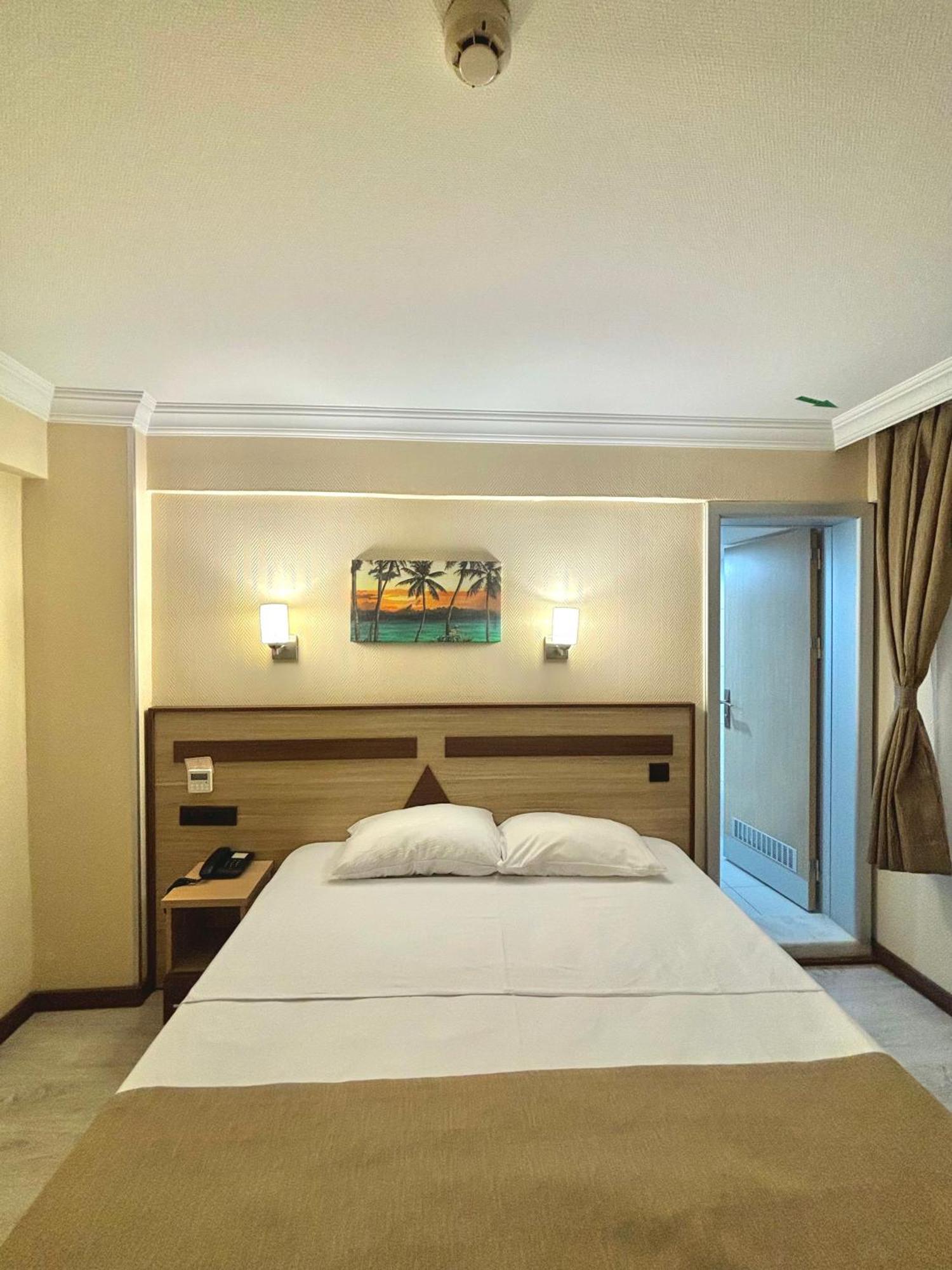 Gold Hotel Istanbul Exterior foto